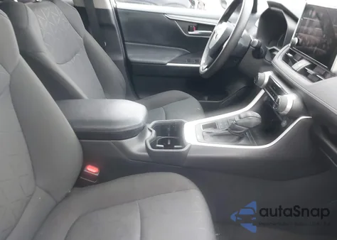 2023 Toyota Rav4 Xle z USA, uszkodzony, nr VIN 2T3P1RFV9PC380403